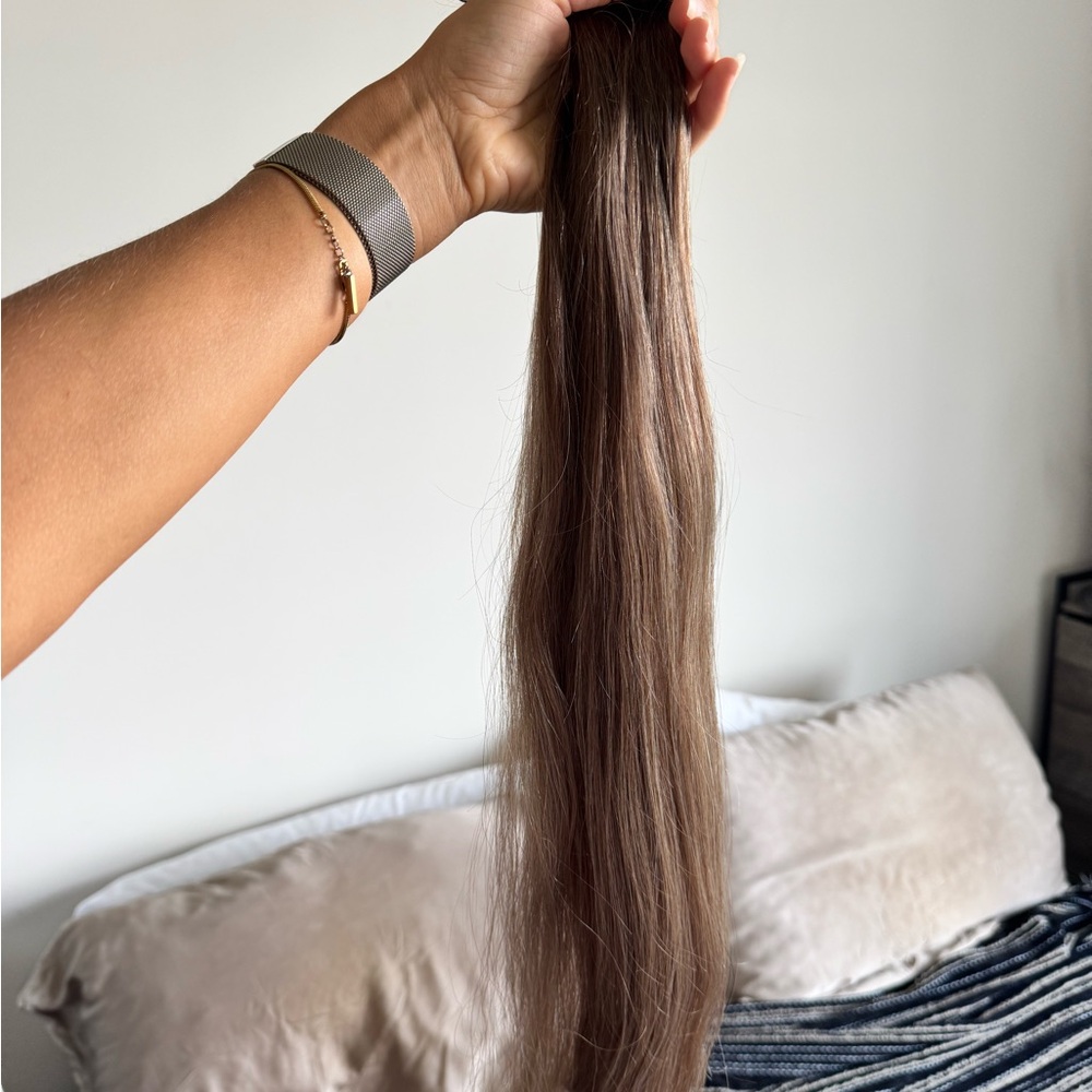 Ash Brown 100% Remy Hair Extensions - Picture 2 of 6